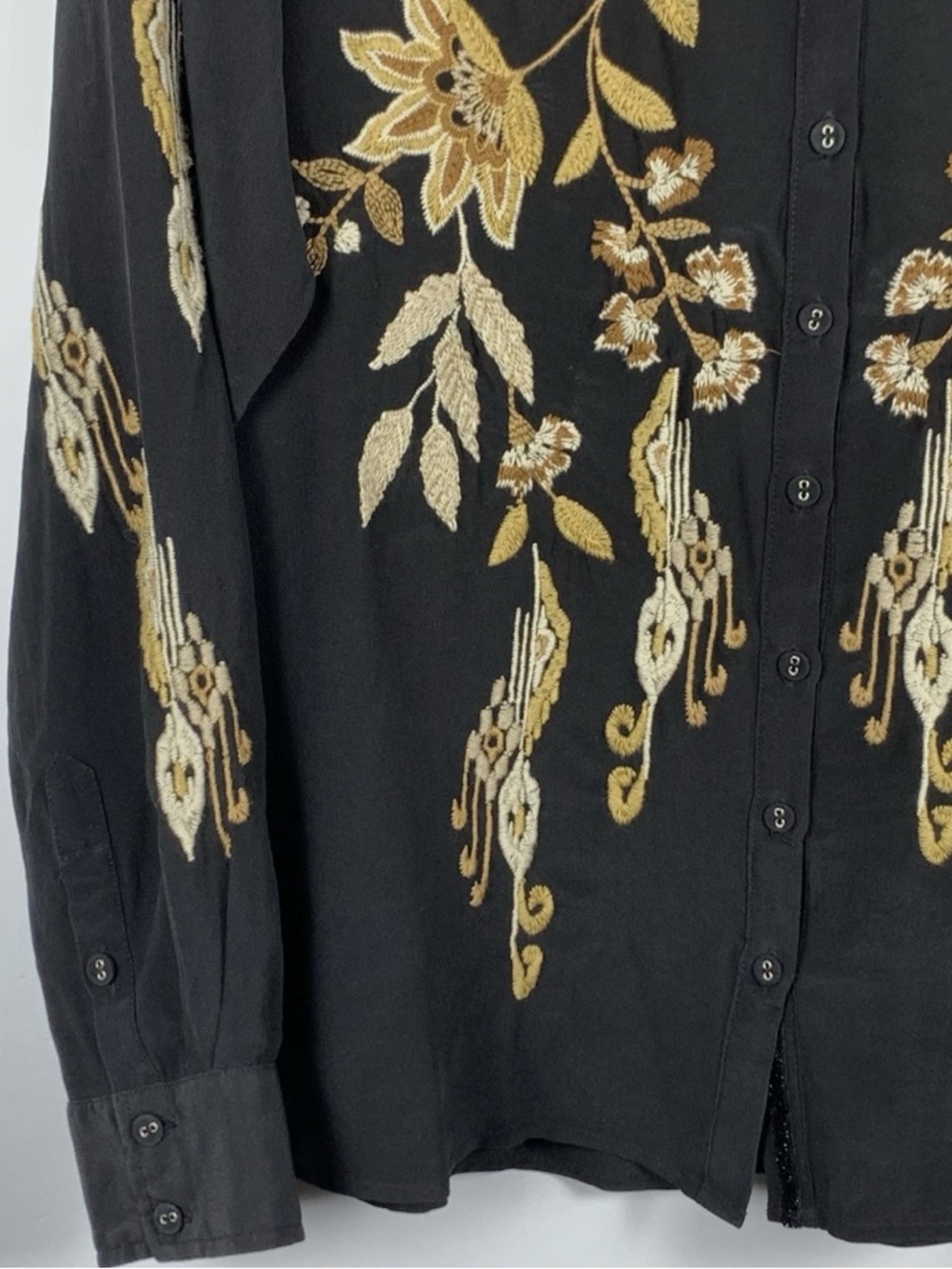 Johnny Was Workshop Silk Embroidered Boho Blouse Black Gold Button Front S - Picture 12 of 13